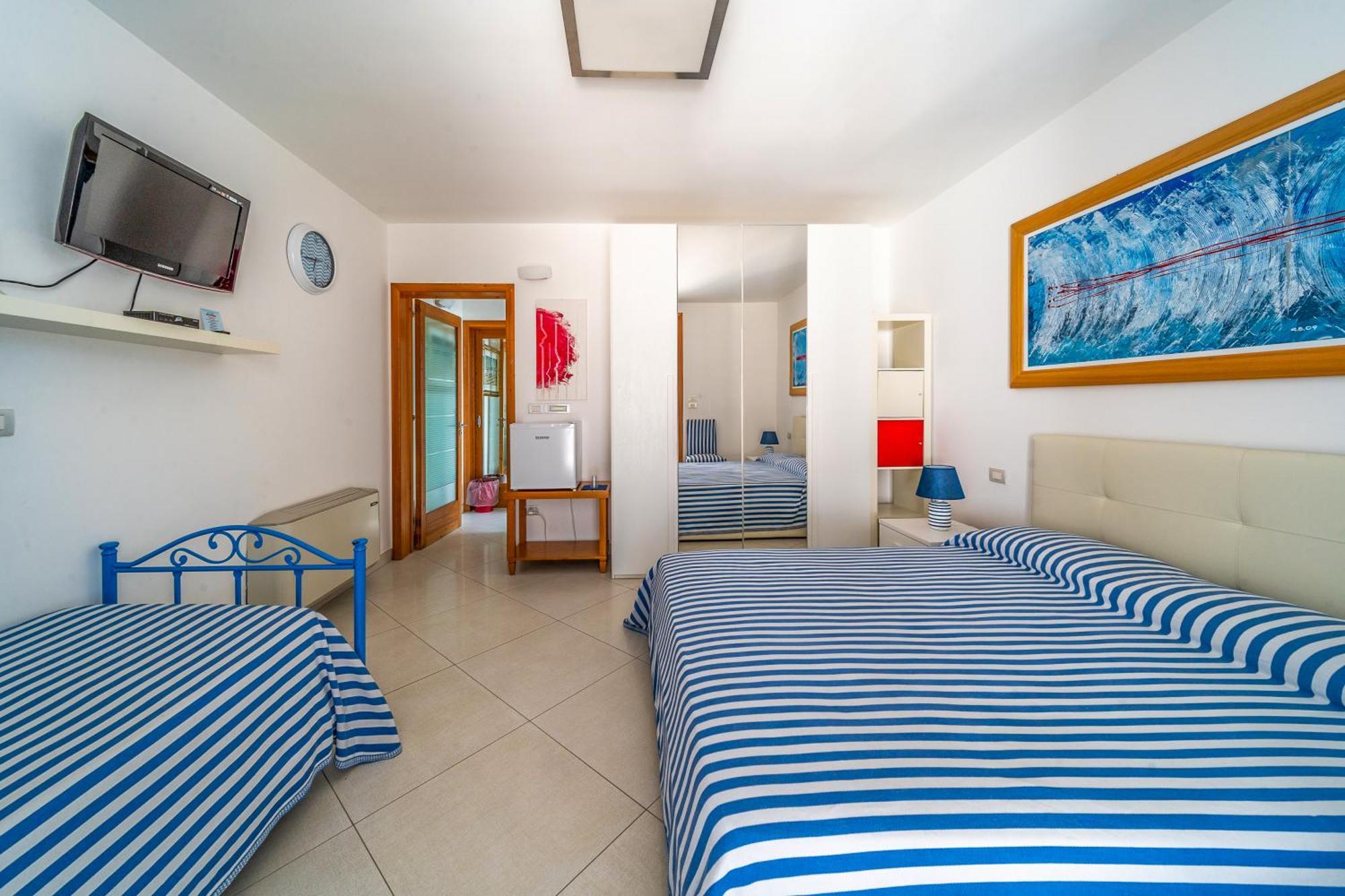 Lo Scalo Bed And Breakfast Marina Di Novaglie Алессано Екстер'єр фото